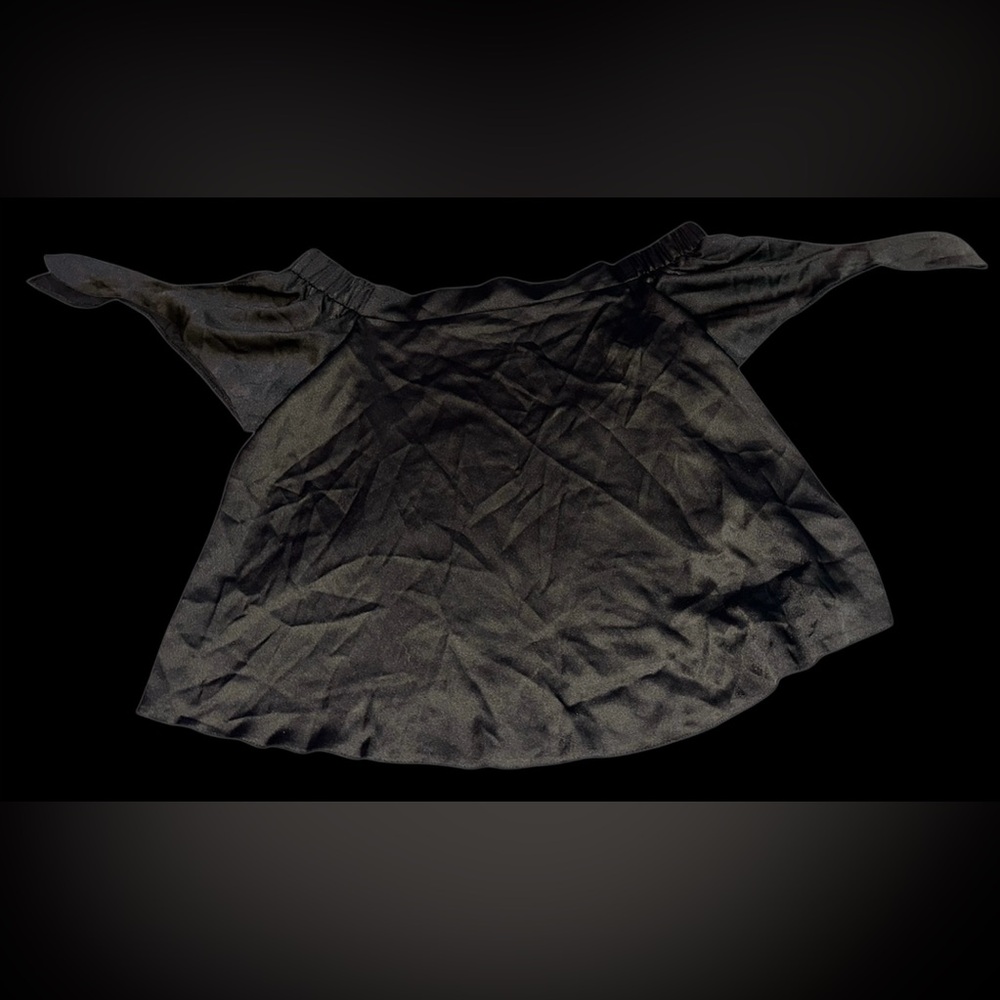 Elegant Black Off-Shoulder Silky Top with Tie shoulders sz6
